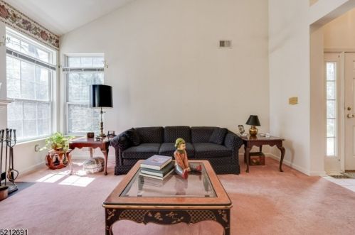 11 Sycamore Ln, Dover NJ  07869-3704 exterior