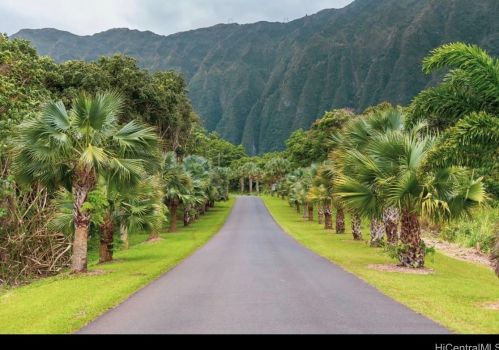 45660 Luluku Rd, Kaneohe, HI 96744-1901
