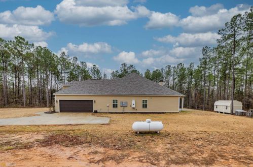 400 Thrash Rd, Lagrange GA  30241-8060 exterior