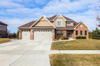 22434 Misty Falls Ln, Frankfort, IL 60423-5142