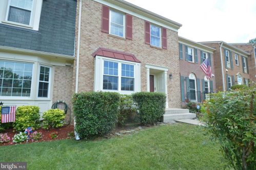 11345 Cromwell Ct, Woodbridge, VA 22192-1125