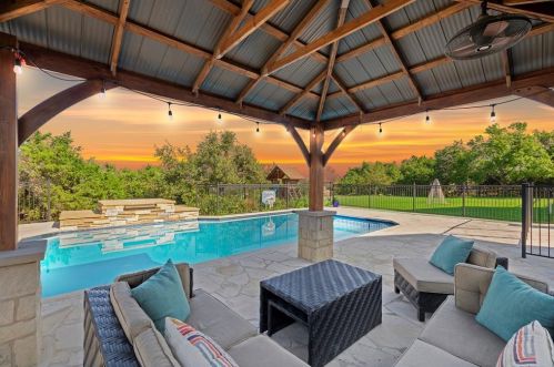 13608 Couri Pass, Austin TX  78738-6110 exterior