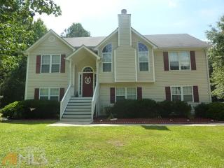 30 Bent Tree Ct, Newnan, GA 30263-5351