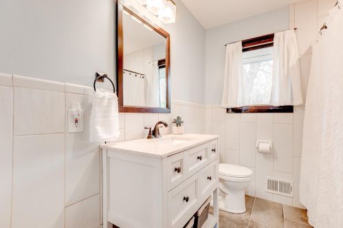 165 Hawes Ave, Saint Paul MN  55126-6205 exterior