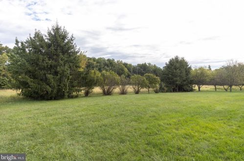 8538 Orndorff Rd, Graceham MD 21788-1337 exterior