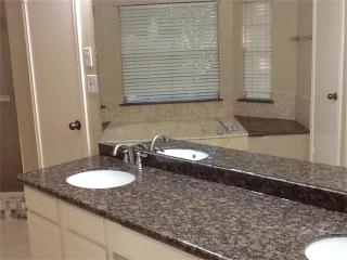 6419 Box Bluff Ct, Sugar Land TX  77479-5022 exterior