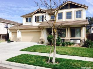 4566 Visions Dr, Turlock, CA 95382-8330