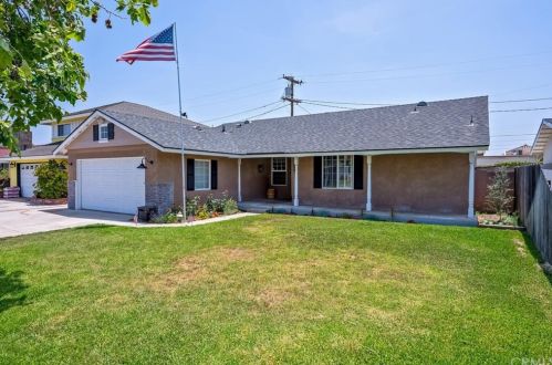 5058 Cumberland Dr, Cypress, CA 90630-3616