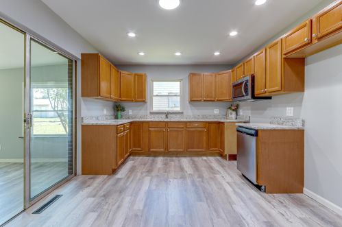 1601 Home Rd, Springfield OH  45503-2407 exterior