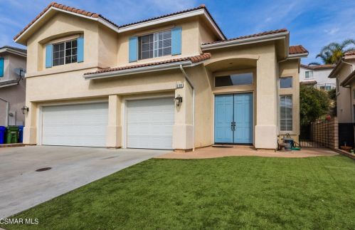 3160 Tecopa Springs Ln, Simi Valley, CA 93063-2065
