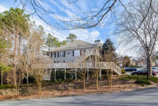 800 Camden Ct, Atlanta, GA 30327-4274