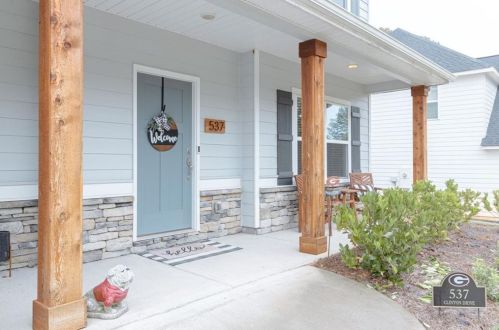 537 Clinton Dr, Temple, GA 30179-4314
