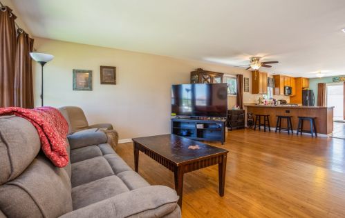 521 Natalie Ln, Addison, IL 60101-3419