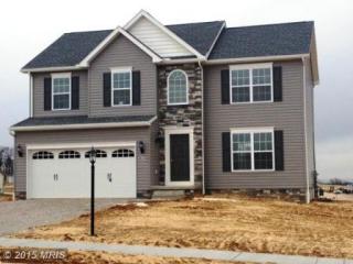 353 Sunset Dr, Hanover PA  17331-7471 exterior