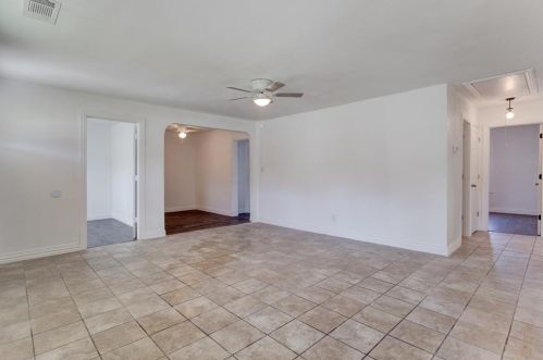 1817 Mccurdy St, Fort Worth TX  76104-6320 exterior