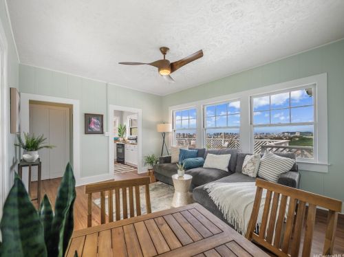 1341 Highview Pl, Honolulu HI  96816-3273 exterior