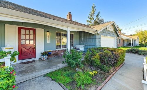 6316 Woodcreek Dr, Citrus Heights, CA 95621-6122
