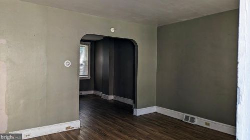 235 Howard Ave, Lancaster, PA 17602-4207