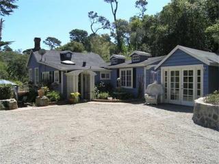 877 Madison St, Monterey, CA 93940-2279