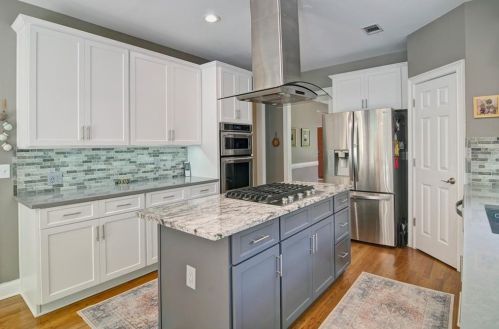 2200 Foxboro Ln, Atlanta GA  exterior