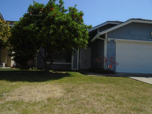 2404 Burlwood Dr, Modesto, CA 95355-9576