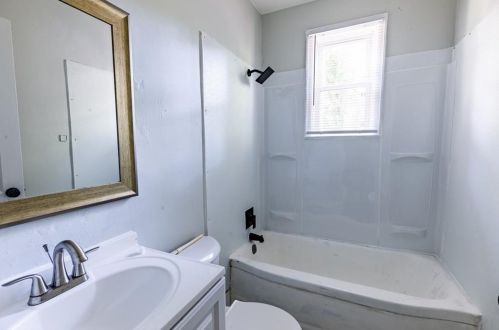 1361 Byrere Ter, Atlanta GA  30310-3927 exterior