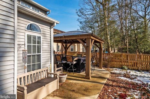 255 Baskerville Ct, Severna Park MD 21146-2125 exterior