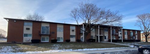 9446 Dee Rd, Des Plaines IL  60016-3867 exterior