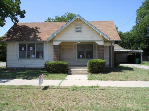 516 Walnut St, Echo, TX 76834-4534