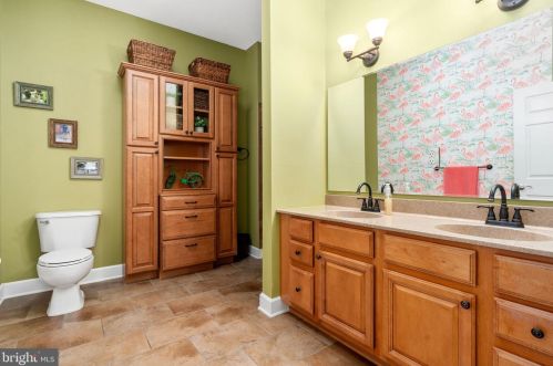 609 Atlantic, Camden NJ  08108-3420 exterior