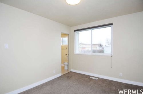 1137 Sego Lily Dr, Sandy UT 84094-4648 exterior