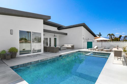 78941 Runaway Bay Dr, Indio, CA 92203-1595