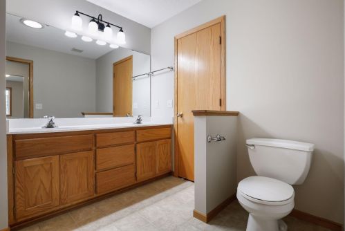 3348 Jansen Way, Saint Paul MN  55127-5126 exterior