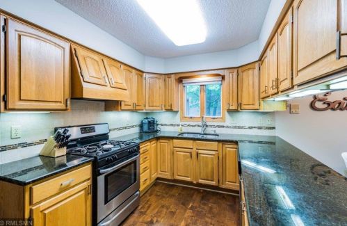 2224 Ariel St, Saint Paul MN  55109-2852 exterior