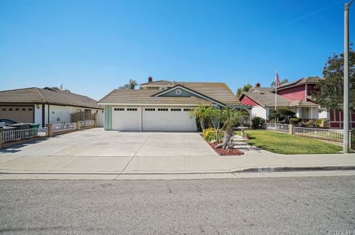 6155 Yorkshire Rd, Chino, CA 91710-5386