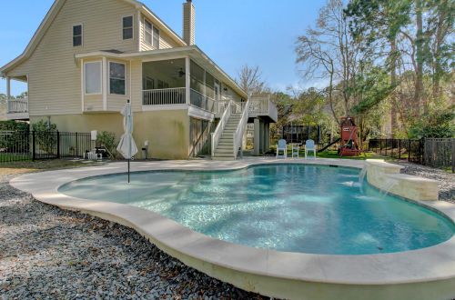 1339 River Otter Ct, Mount Pleasant, SC 29466-7989