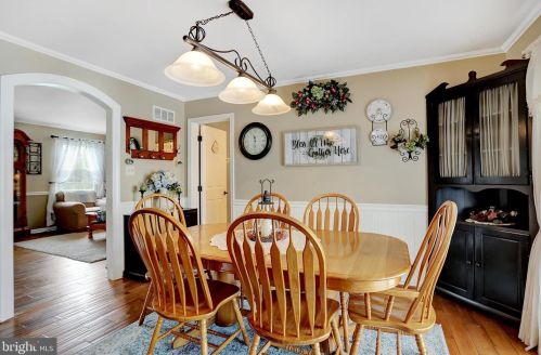 716 Paradise Rd, Aberdeen MD  21001-1613 exterior