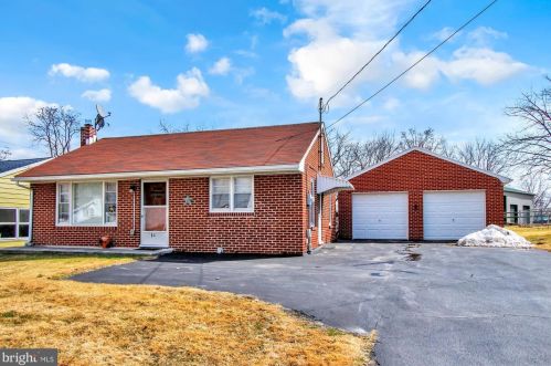 64 George St, York, PA 17401-1214