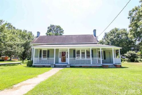 108 3rd St, Princeton, NC 27569-7385