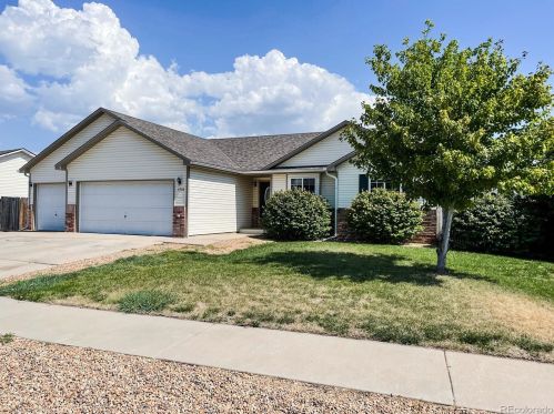 3908 Stampede Dr, Greeley, CO 80620-9121