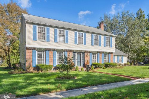 5 Church St, Beverly, NJ 08010-3526