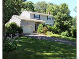 58 Robin Cir, Tolland, CT 06084-2903