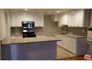 237 Berendo St, Los Angeles CA  90004-4786 exterior