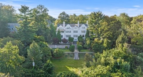 35 Afterglow Way, Montclair, NJ 07042-1713