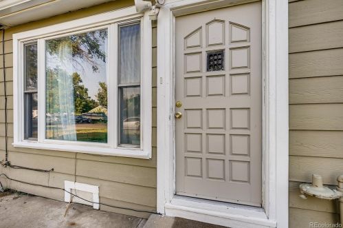 1915 Valentia St, Denver, CO 80220-2129