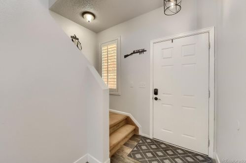 19312 58 Pl, Denver CO 80019-2027 exterior