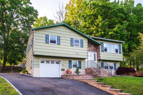 8 Birch Dr, Fredon, NJ 07860-2502