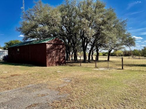 1232 State Highway 6, Dublin, TX 76446-7409