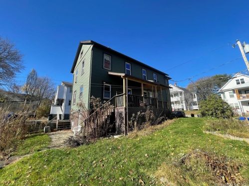 29 Roosevelt Ave, Torrington CT  06790-6238 exterior