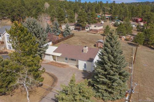 5165 Hatch Dr, Lakewood CO 80439 exterior